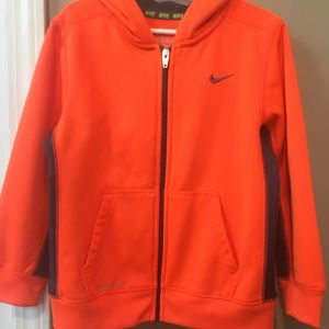 Boys Nike sweatshirt-size 6